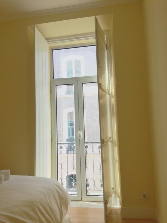 Lisbon Secret & Charming Sao Bento Flat Apartment Bagian luar foto